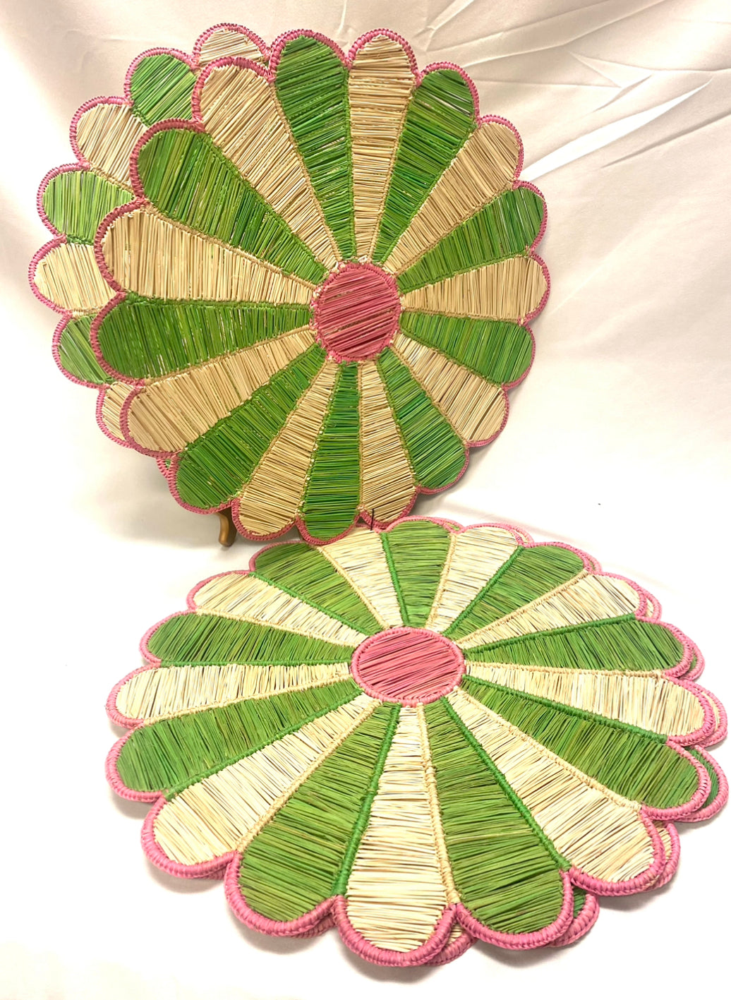 Flower Wheels Raffia Placemats — Set of 4/Poppy Green, Pink