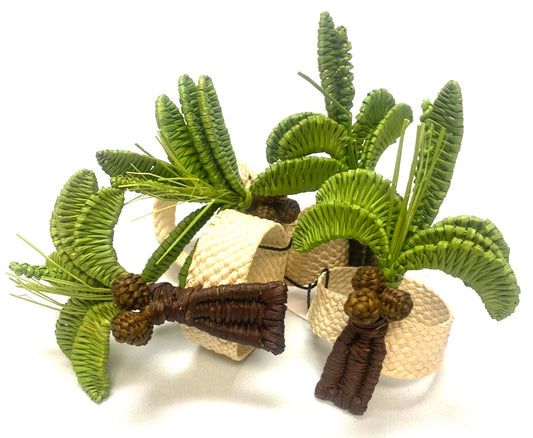 Coconuts Raffia Napkin Rings — Set of 4/Palm Tree Green, Coconut Brown